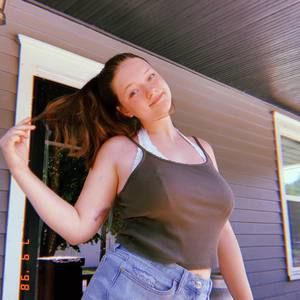 Meet your Posher, Kayla alane